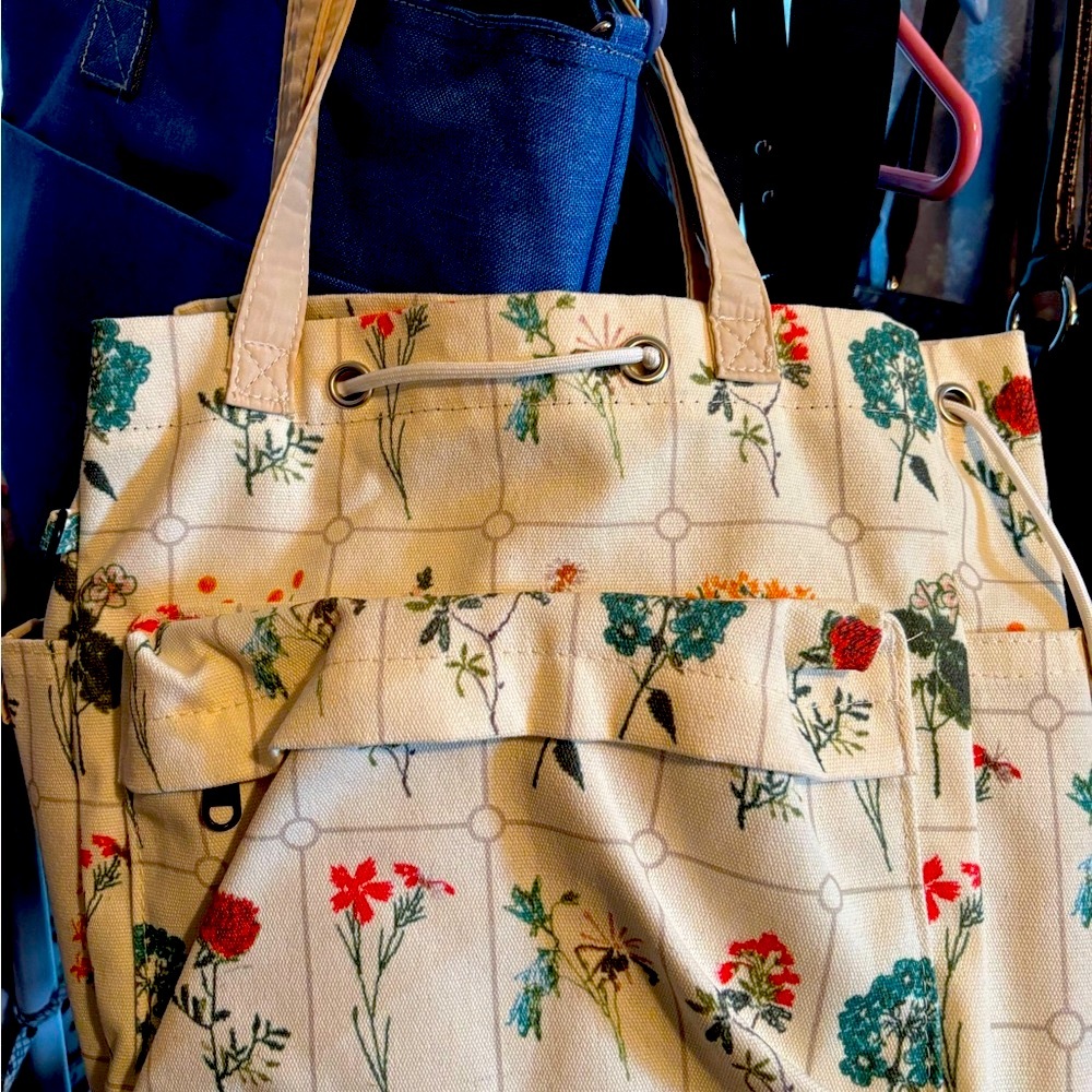 Floral Canvas Tote Bag - Picture 1 of 1